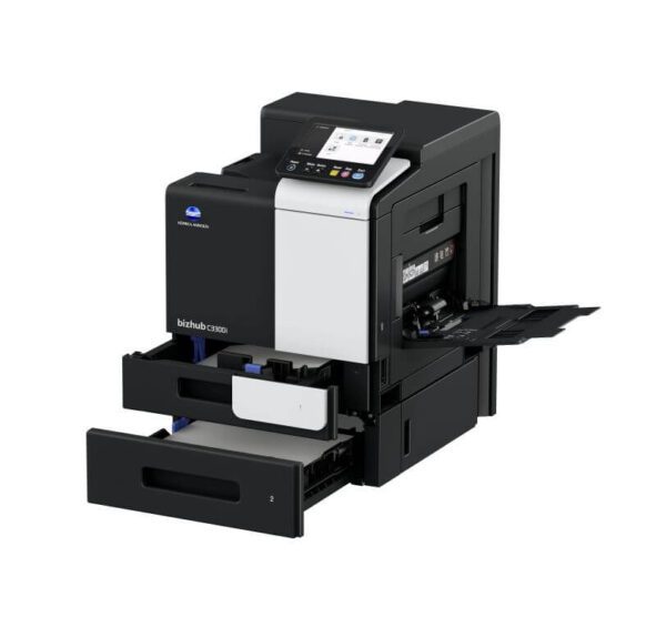 All new i-SERIES bizhub C3300i with additional paper tray and open manual bypass